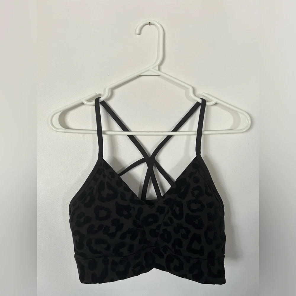 Balance Athletica Vitality Lux Form Bra Panther Black Sports Bra Size M - Picture 3 of 9